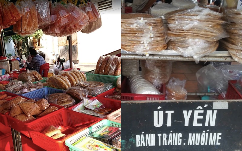 Mua bánh tráng tỏi tại Út Yến